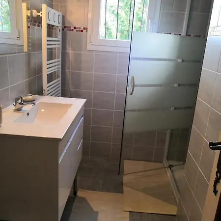 Chez Patricia Et Paul Chambre D'Hotes Avec Piscine Graulhet