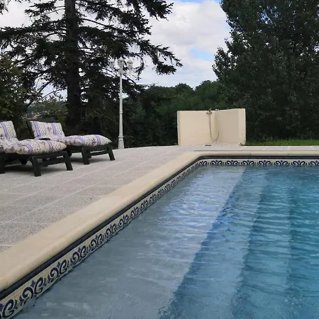 Bed & Breakfast Chez Patricia Et Paul Chambre D'Hotes Avec Piscine Graulhet